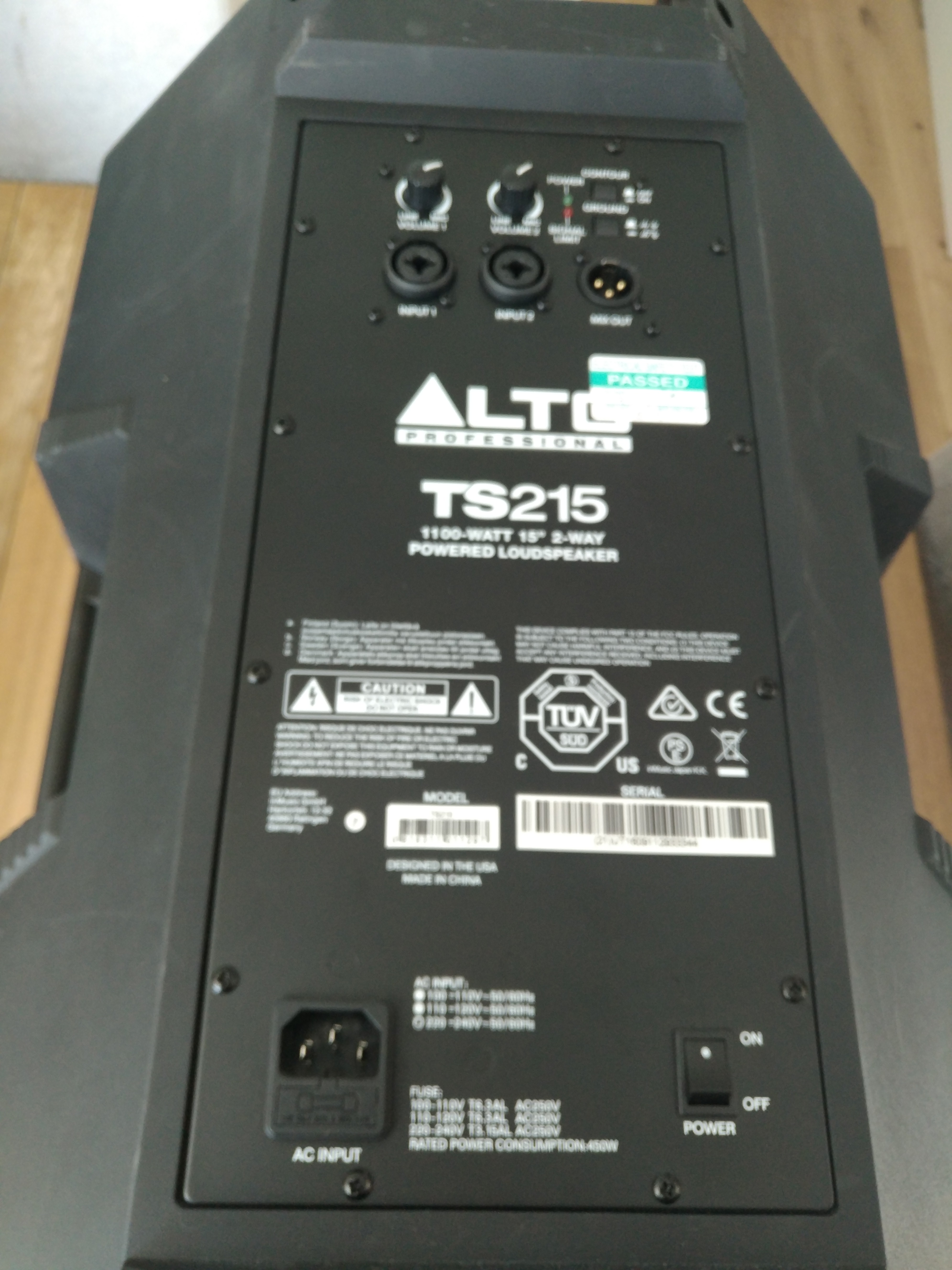 alto 215 speaker